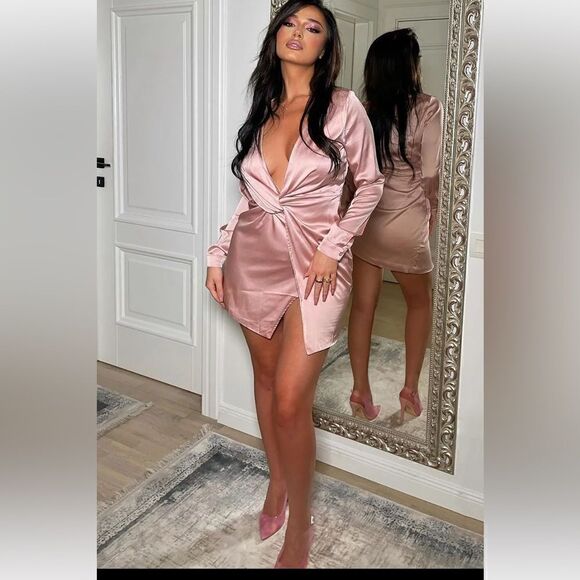 Fashionnova Sugar Free Mimi Wrap Dress, SZ M - Picture 1 of 6